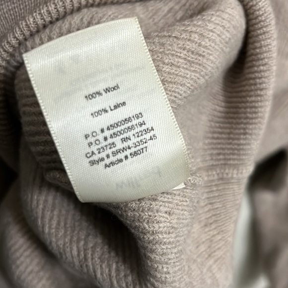 Aritzia Wilfred Rebecca Cropped 100% Wool Sweater Size Small - Picture 4 of 13